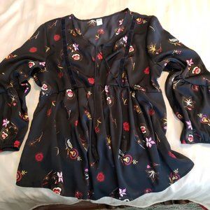 COPY - Old Navy Flowered top